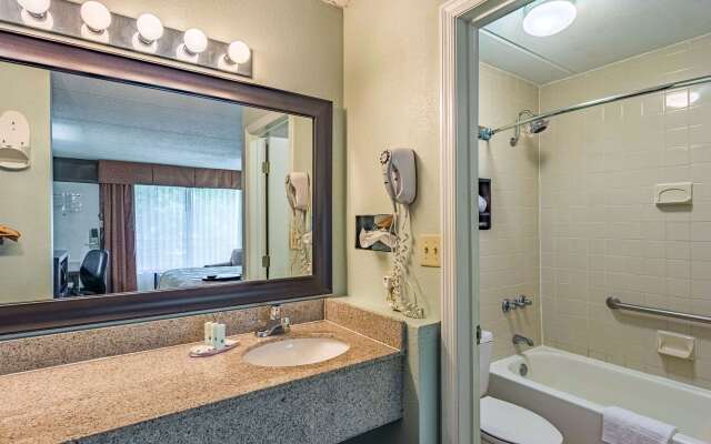 Quality Inn Columbus near Fort Benning