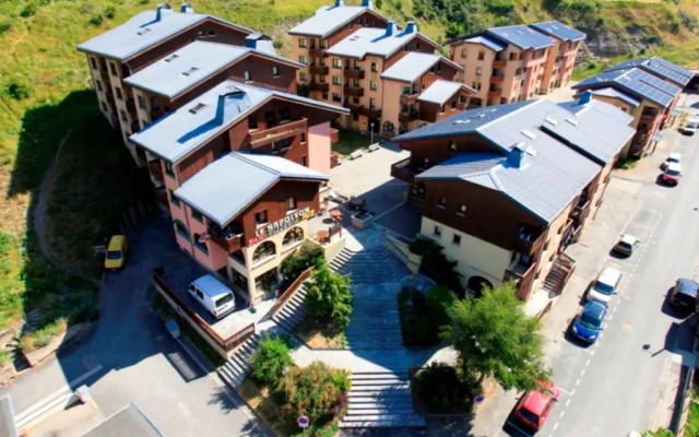 Appartement Lanslebourg-Mont-Cenis, 3 pièces, 7 personnes - FR-1-508-98