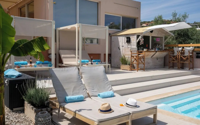 Modular Bungalows With Heated Pool Artemis Greece