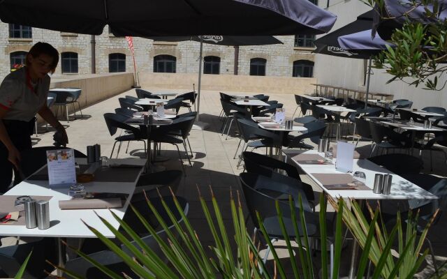 Ibis Marseille Centre Euromed