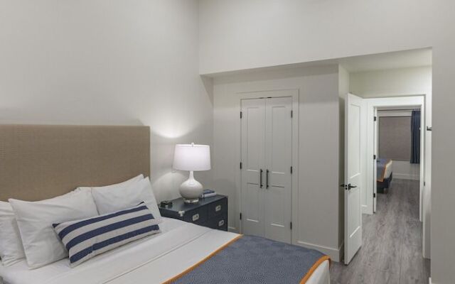 The Suites at Fishermen's Village
