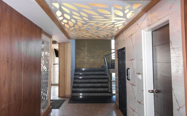 OYO 14891 Madhav Villa