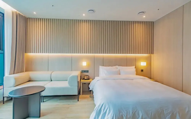 HOUNDHOTELDAEGUHYUKSIN