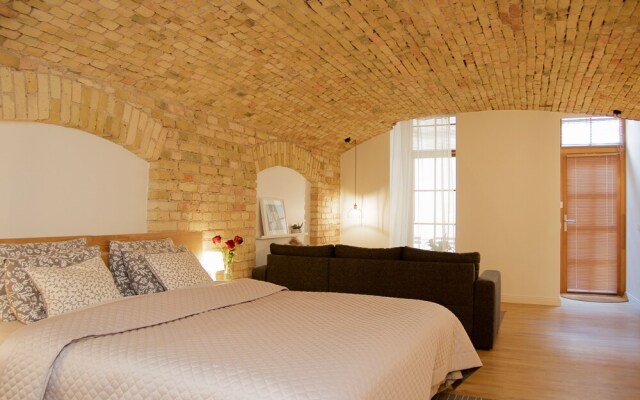 Tomy Old Town Apartments