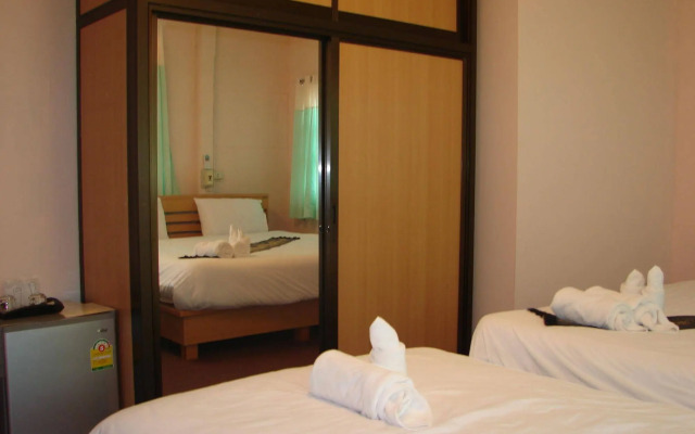 Baanrapeepong Boutique Hotel