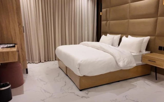 XYZ Hotel King Fahd Road