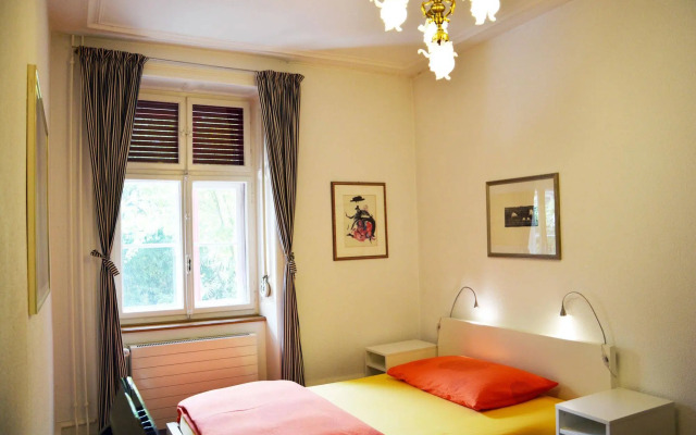 Apartments Logis 69