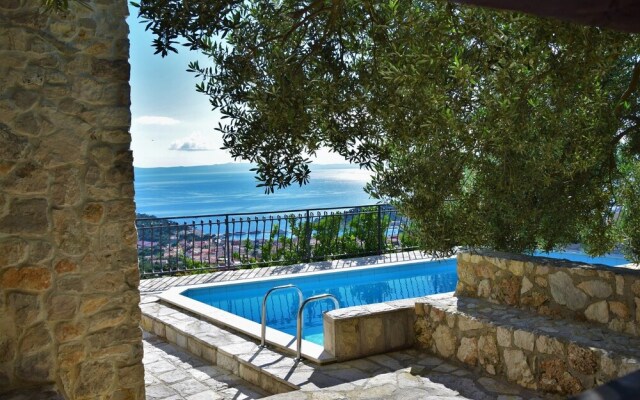 Villa Sara with pool