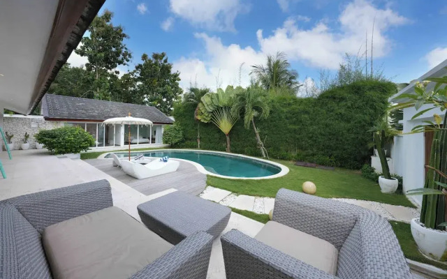 Villa Mateo Bingin