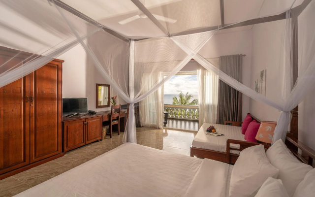 Sea Sense Resort