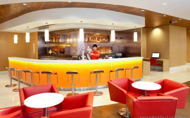 ibis Hong Kong Central And Sheung Wan