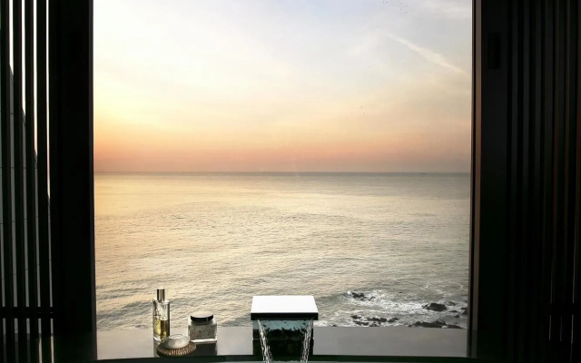 Ananti at Busan Cove
