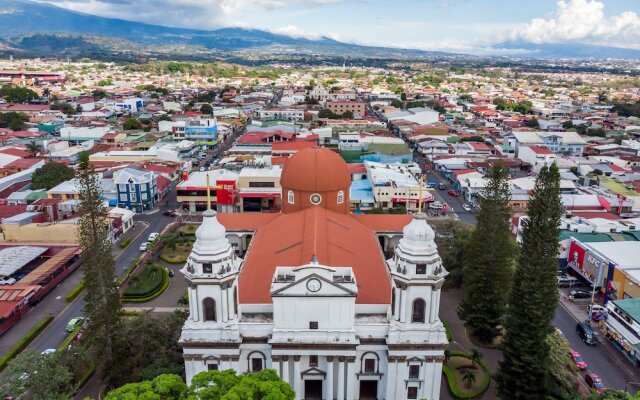 Alajuela City Hotel & Guest House