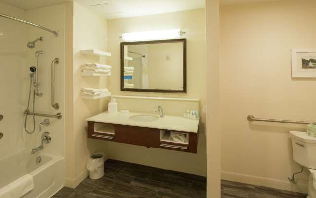 Hampton Inn & Suites Cazenovia