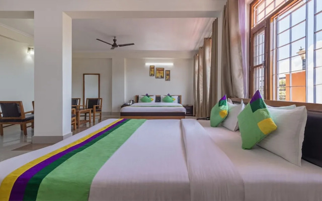 Treebo Stotrak S N Residency, Mussoorie