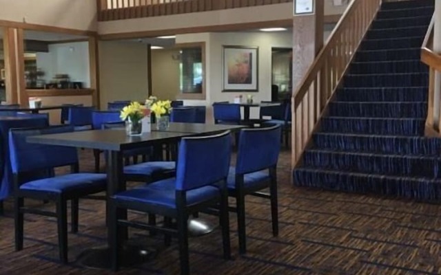 Courtyard By Marriott Merrillville