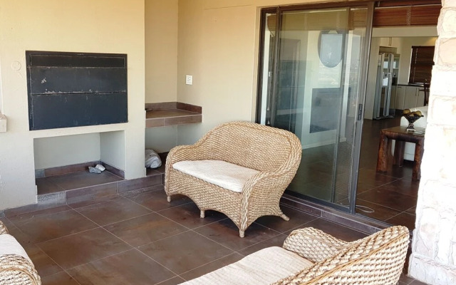 Bayview 8 Sleeper Langebaan