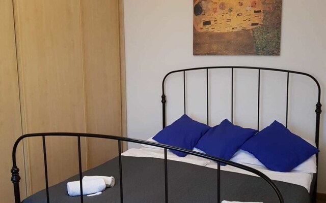 Prague Heartbeat Apartment