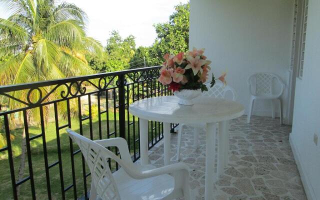 Paradise Inn