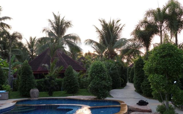Two Tiger Resort & Spa