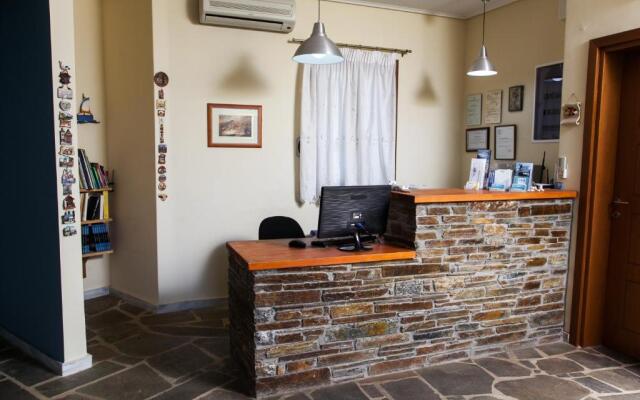 Ionia Studios Hotel