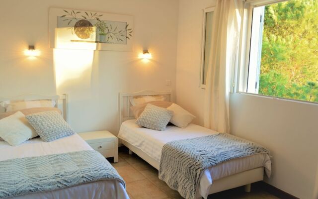 Peaceful Villa in Saint Paul de Vence With Swimming Pool