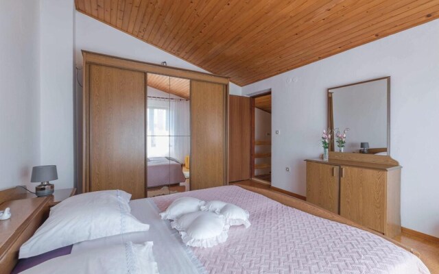 Stunning Home in Rakalj With Wifi and 2 Bedrooms