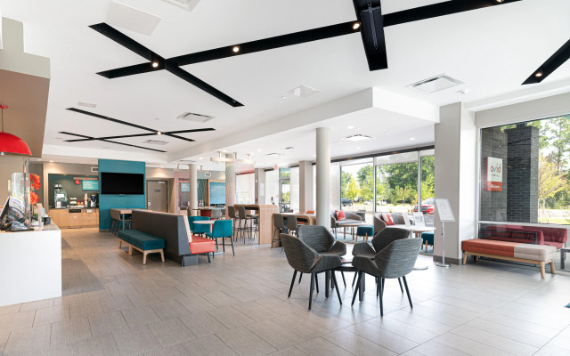 avid hotel Summerville by IHG