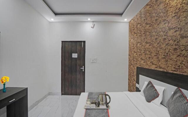 OYO Townhouse 1133 Rajvanshi Paradise