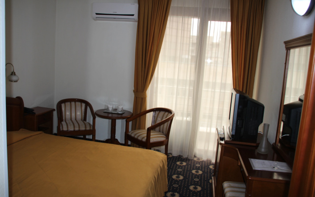 Hotel Sarmis