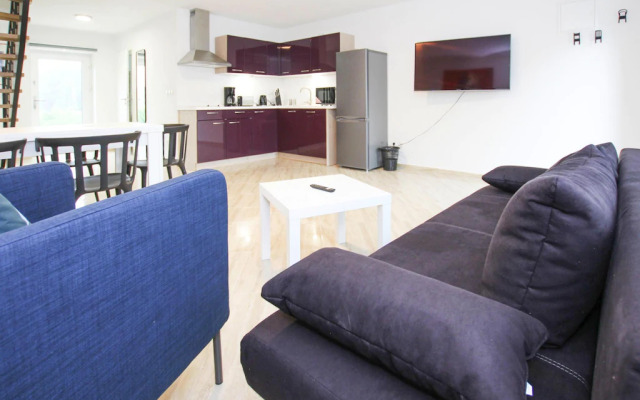 Terraced House, Lohmen