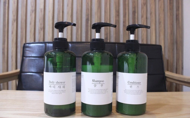 Yeongdeok Ganggu Port Stay