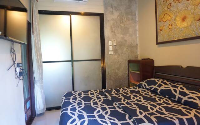 Krang Prong Resort and Took Kitchen