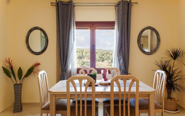 Countryside Cretan Villa