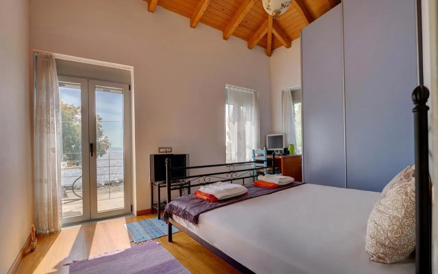 Ianos Maisonette