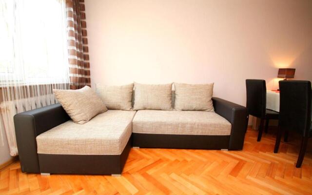 Rent a Flat apartments - Dabrowszczakow St.