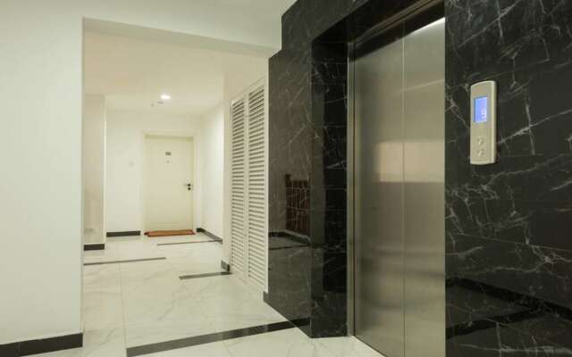 Fully Furnished 2 Bedroom Apartment with Sea View