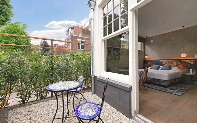 Novallure Nassau Residence