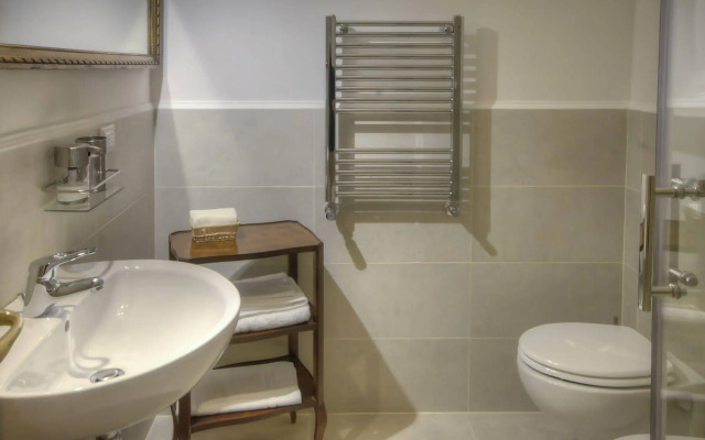 Rome Charming Suites