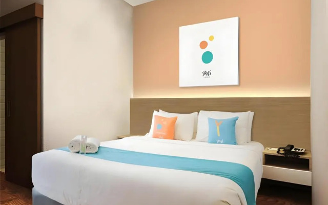 Sans Hotel Roxy Jakarta