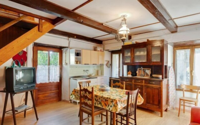 Vanzone Historic House with garden