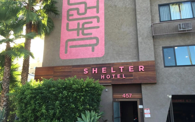 Shelter Hotel