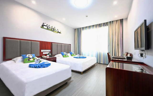 Hengdian World Studios Jinghua Grand Hotel (Qinwang Palace Qingming Shanghe Tu)