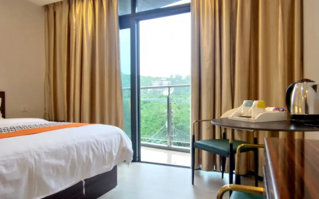 Sky Garden Hotel