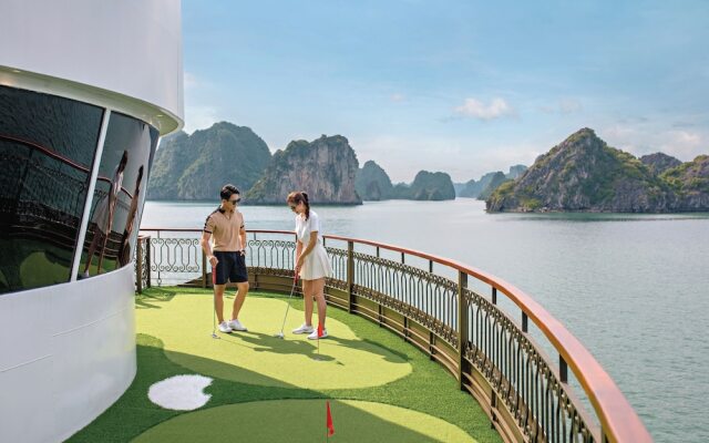 Indochine Cruise Lan Ha Bay