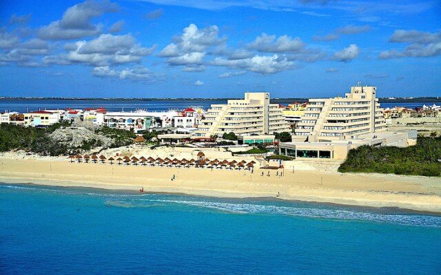 Condo in Ocean Front Resort