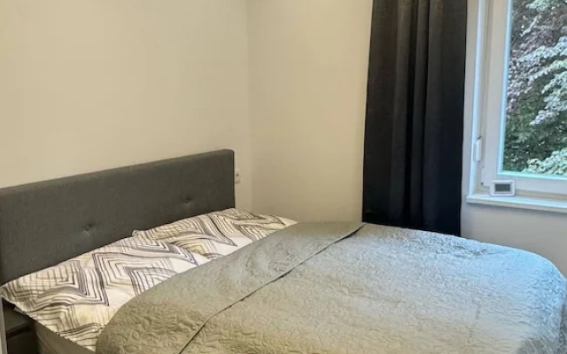 Stylish Apt Near Belvedere 15 Min to Center