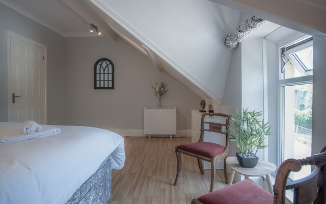 Langland Road - 2 Bedroom Town House