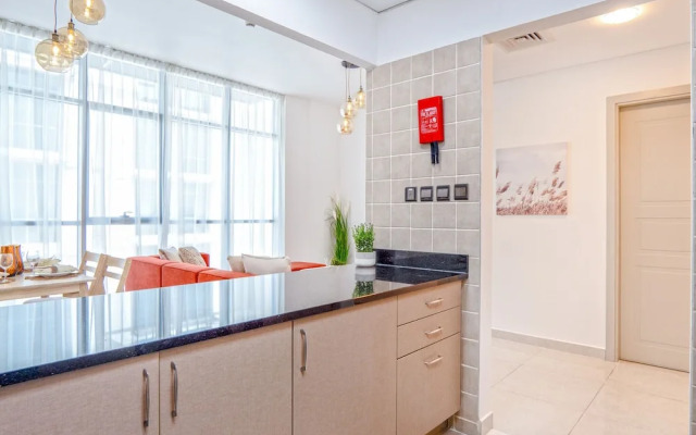 Easygo-upgraded 1bdr Polo Residence