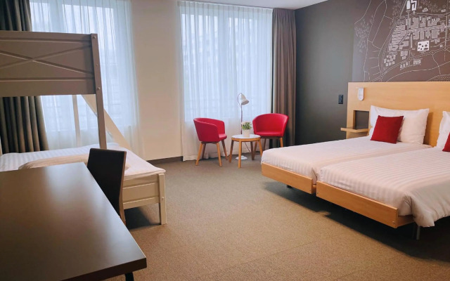 SwissTech Hotel